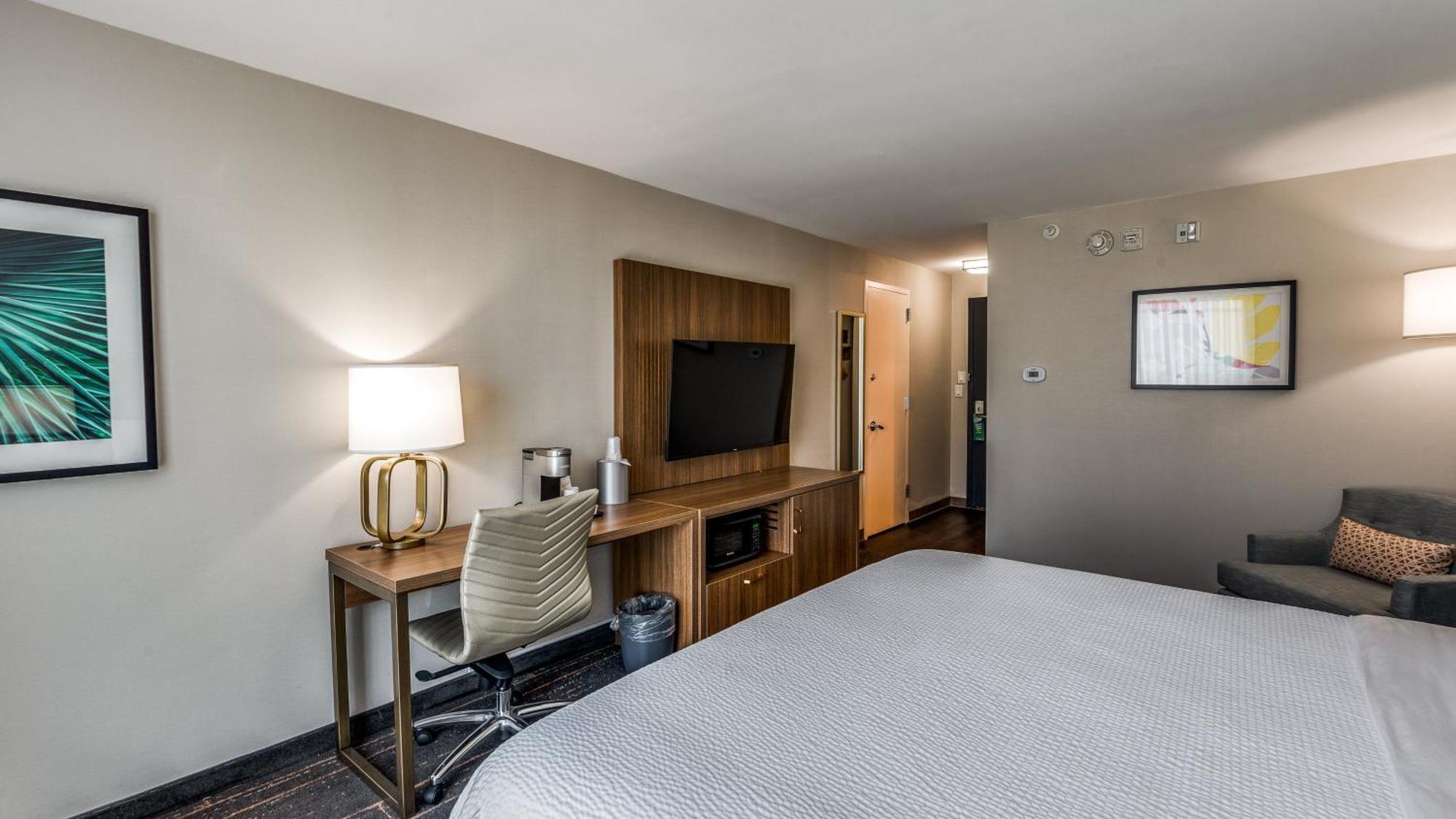 Holiday Inn Dallas Market Ctr Love Field By Ihg المظهر الخارجي الصورة