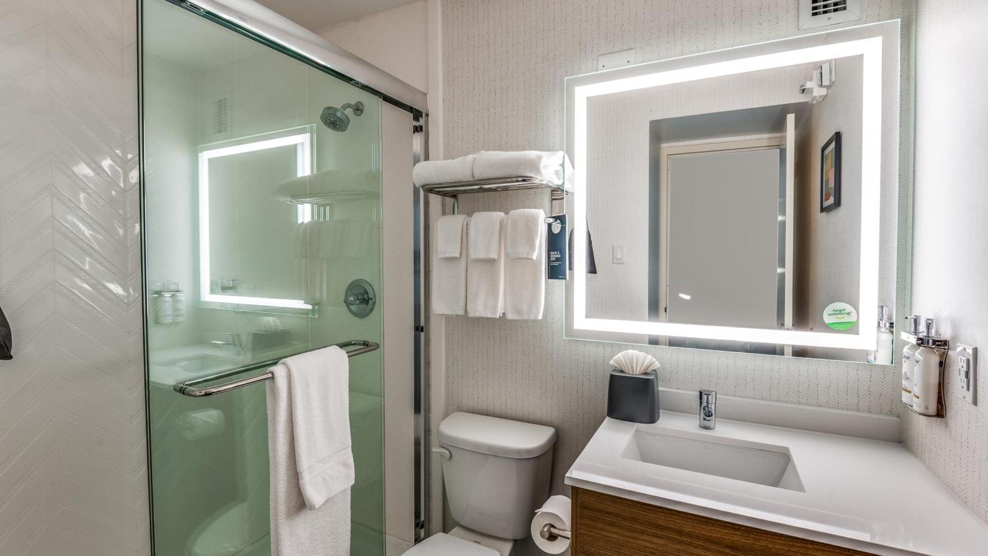Holiday Inn Dallas Market Ctr Love Field By Ihg المظهر الخارجي الصورة